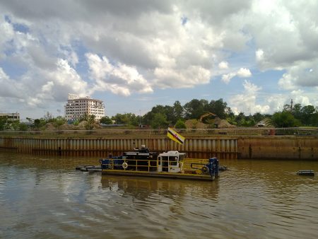 Dragado de Brunei para la temporada de monzones