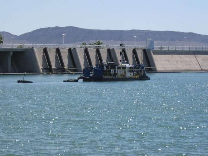 An IMS 7012 HP Versi-Dredge deepens Imperial Dam in Arizona.