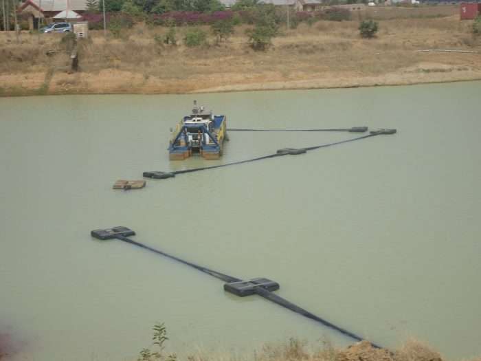 An IMS 7012 HP Versi-Dredge deepens a reservoir in Nigeria.